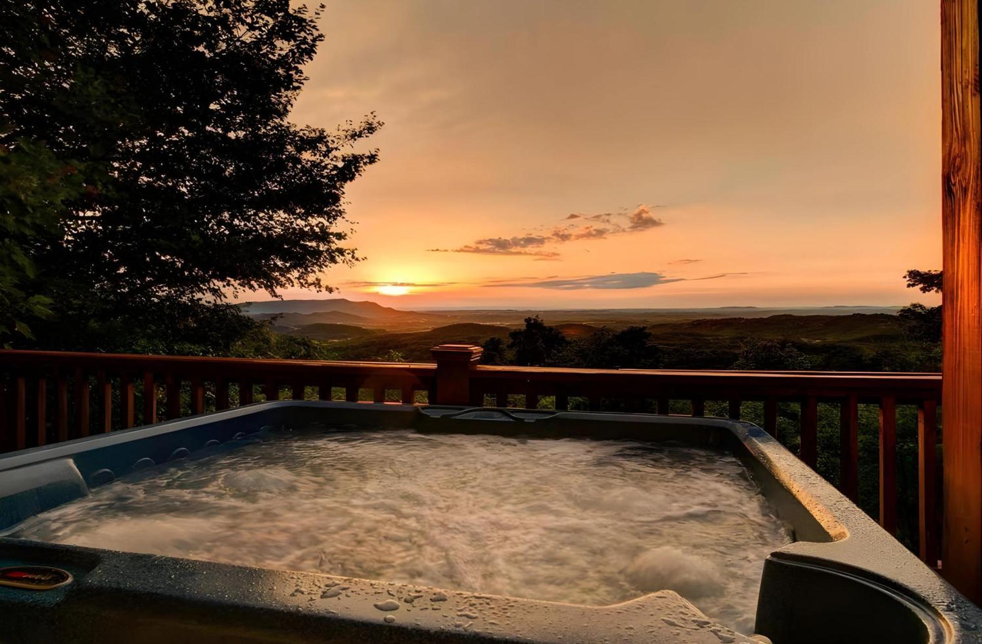 Incredible Views Hot Tub Close To Everything Sevierville Esterno foto